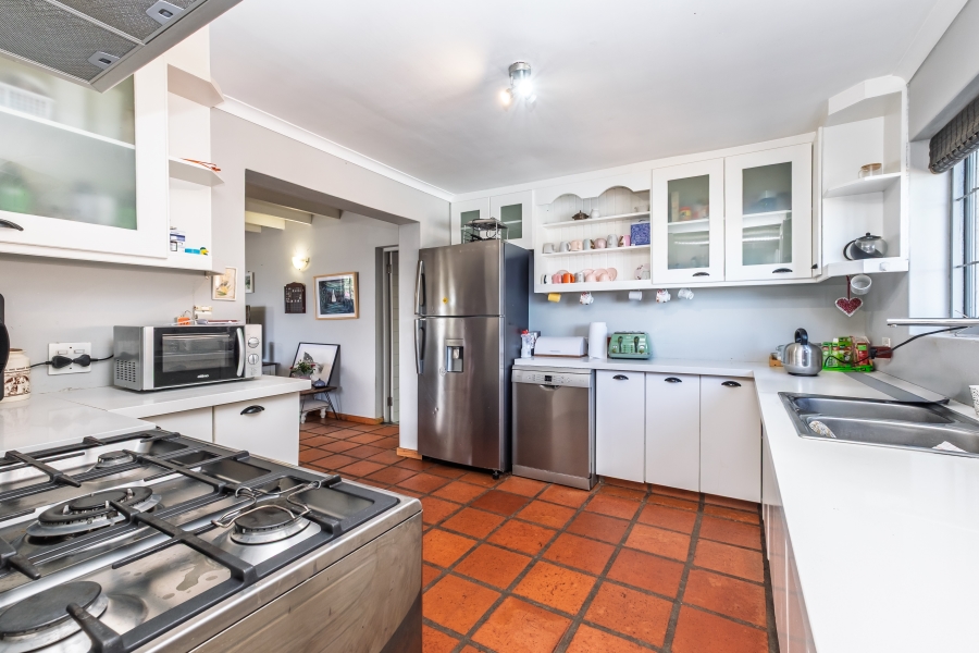 4 Bedroom Property for Sale in Capri Western Cape